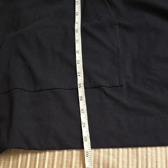 Athleta Women's Black Hoodie Sweatshirt - Picture 9 of 14